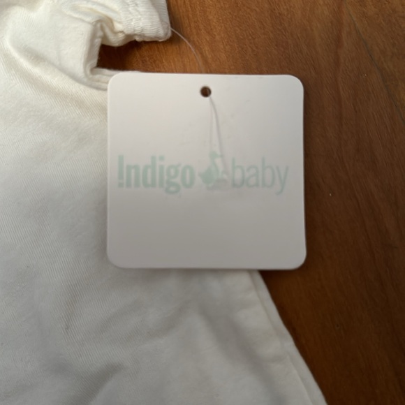 New with tag onesie for the smallest hockey fan - Picture 3 of 3